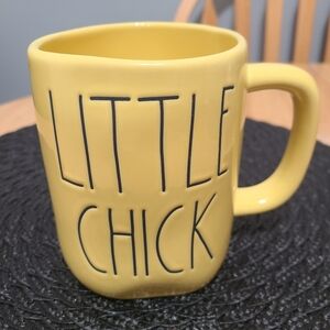 Rae Dunn "LITTLE CHICK" Trendy Modern Popular Ceramic Yellow Coffee/Tea Mug